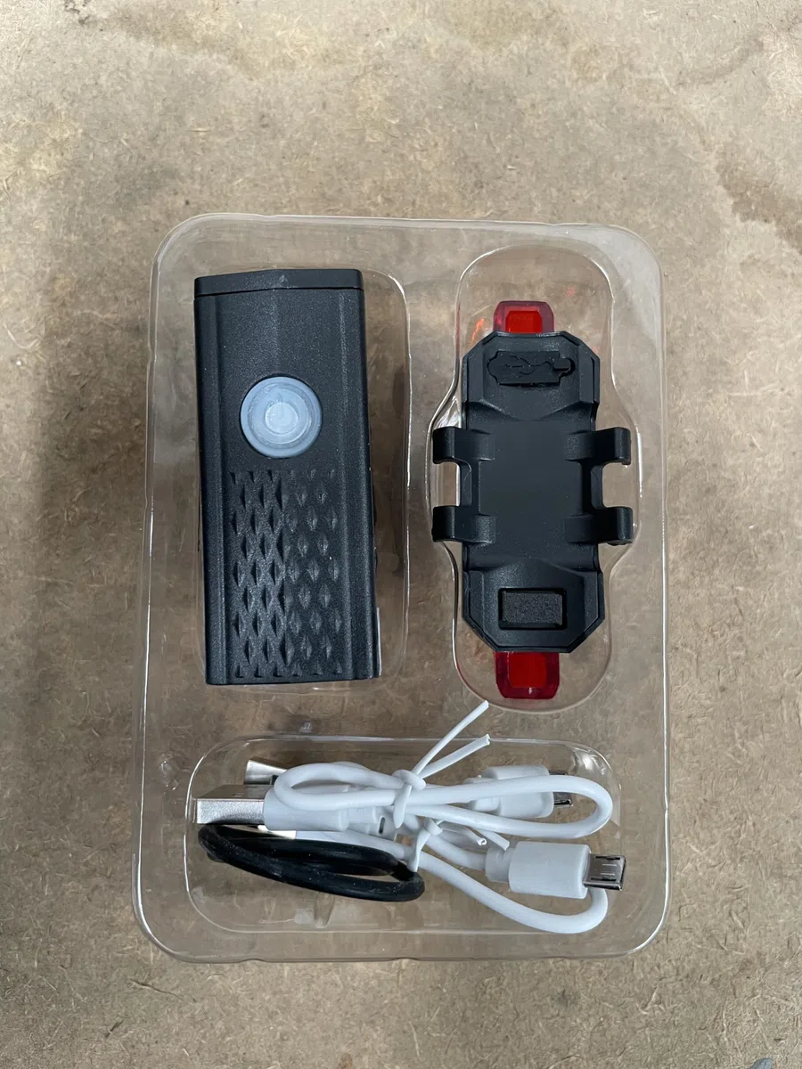 Luce bicicletta anteriore e posteriore - Ricaricabile USB - 300 lumen -3 modalità- IPX6 impermeabile