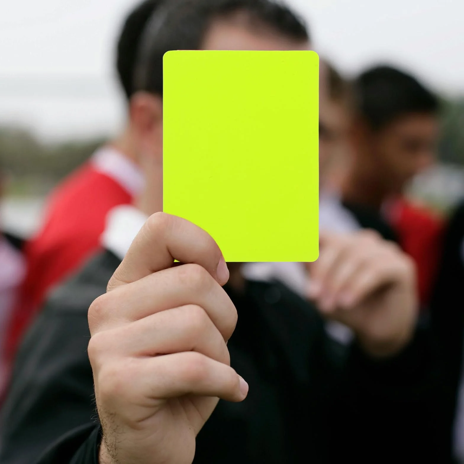 ibasenice Set di 6 biglietti da arbitro in PVC spesso con carte rosse gialle e blu, facili da maneggiare, resistenti alle intemperie, per giochi di pallacanestro, adatti per professionisti