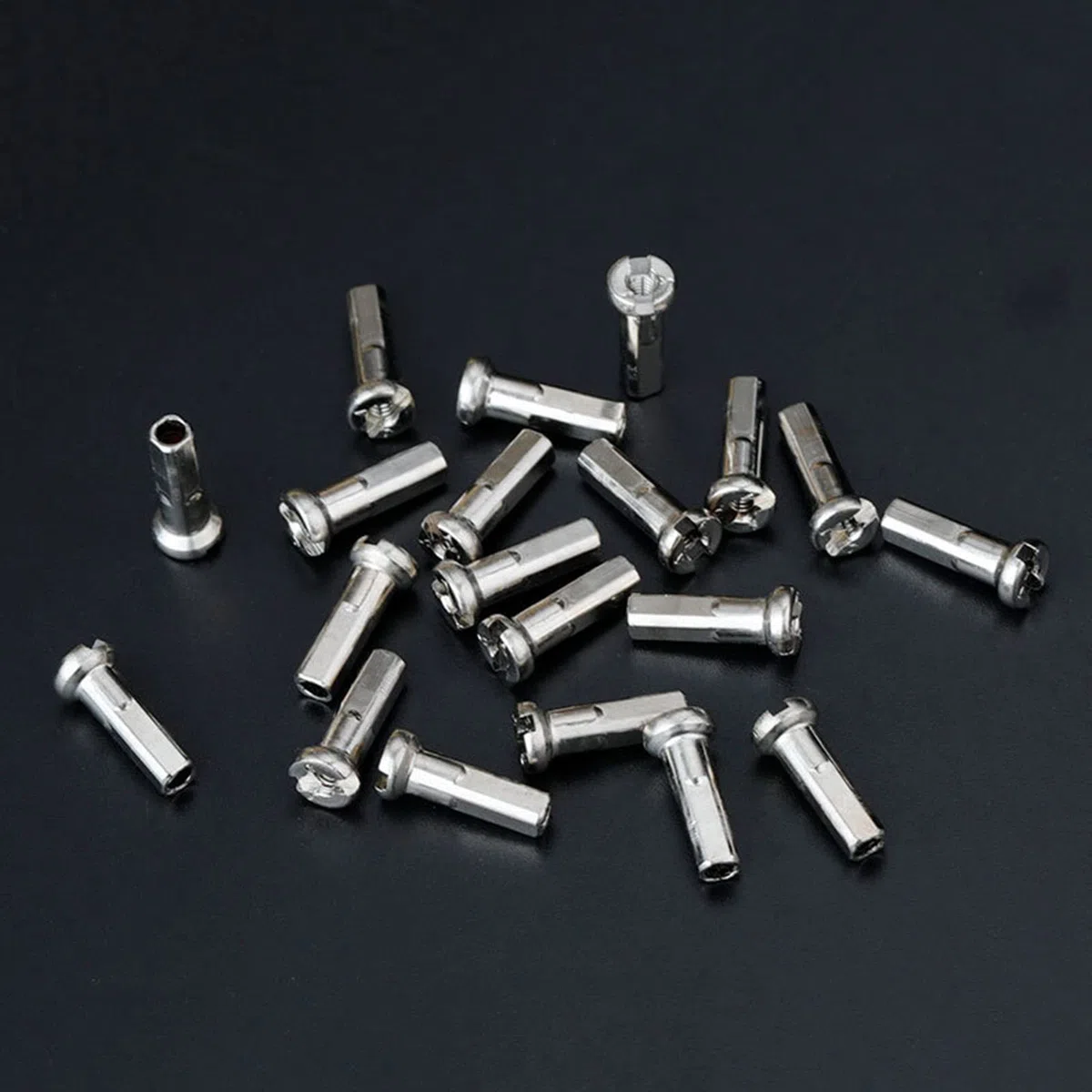 50PCS Ottone Nipple 14G 13G 12G Mountain Road Biciclette Ruota Scooter Bike Cap Ottone Parte Rivestita