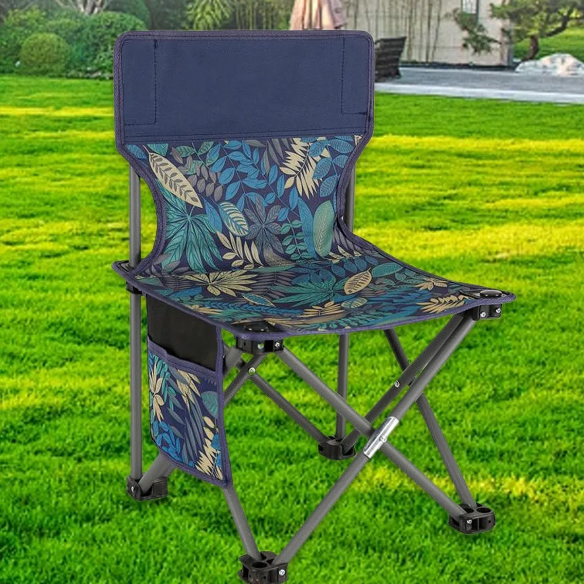 Sedia pieghevole da esterno, sedia da campeggio portatile, Sedia da campeggio portatile Mobili da esterno, Sedia zaino con supporto tascabile laterale 286 libbre per avventure all'aria aperta, viaggi,
